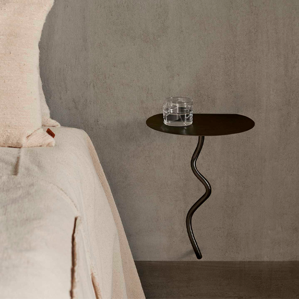 Mesita suspendida Curvature - imagen 3