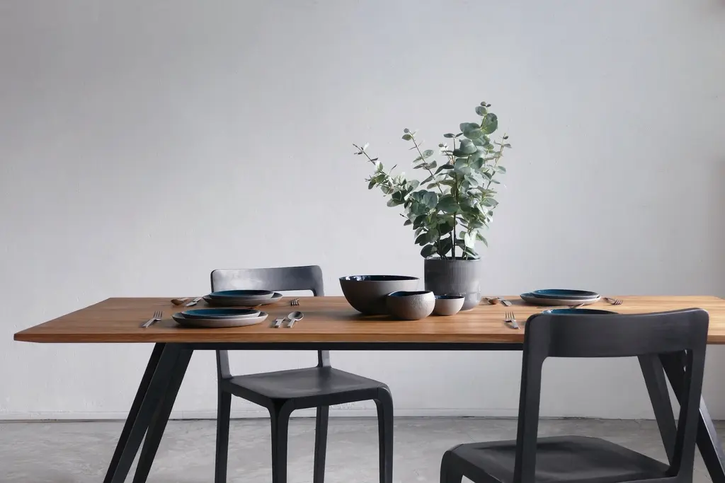 Mesa elegante (140 cm)